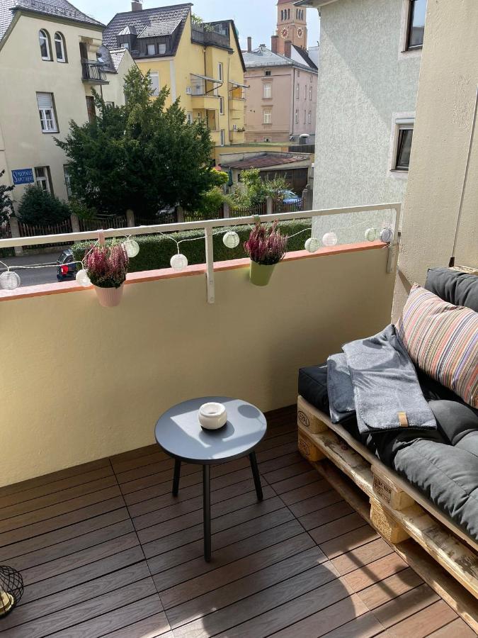 Lilis Apartment Mit Balkon Augsburg Exteriér fotografie